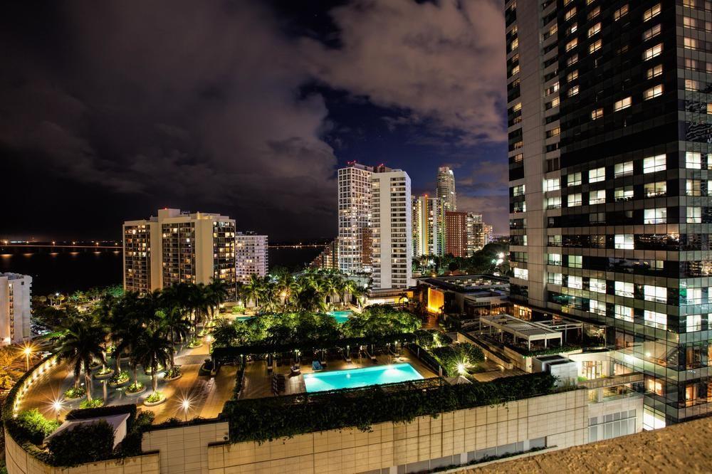 Фото Fortune House Hotel Suites