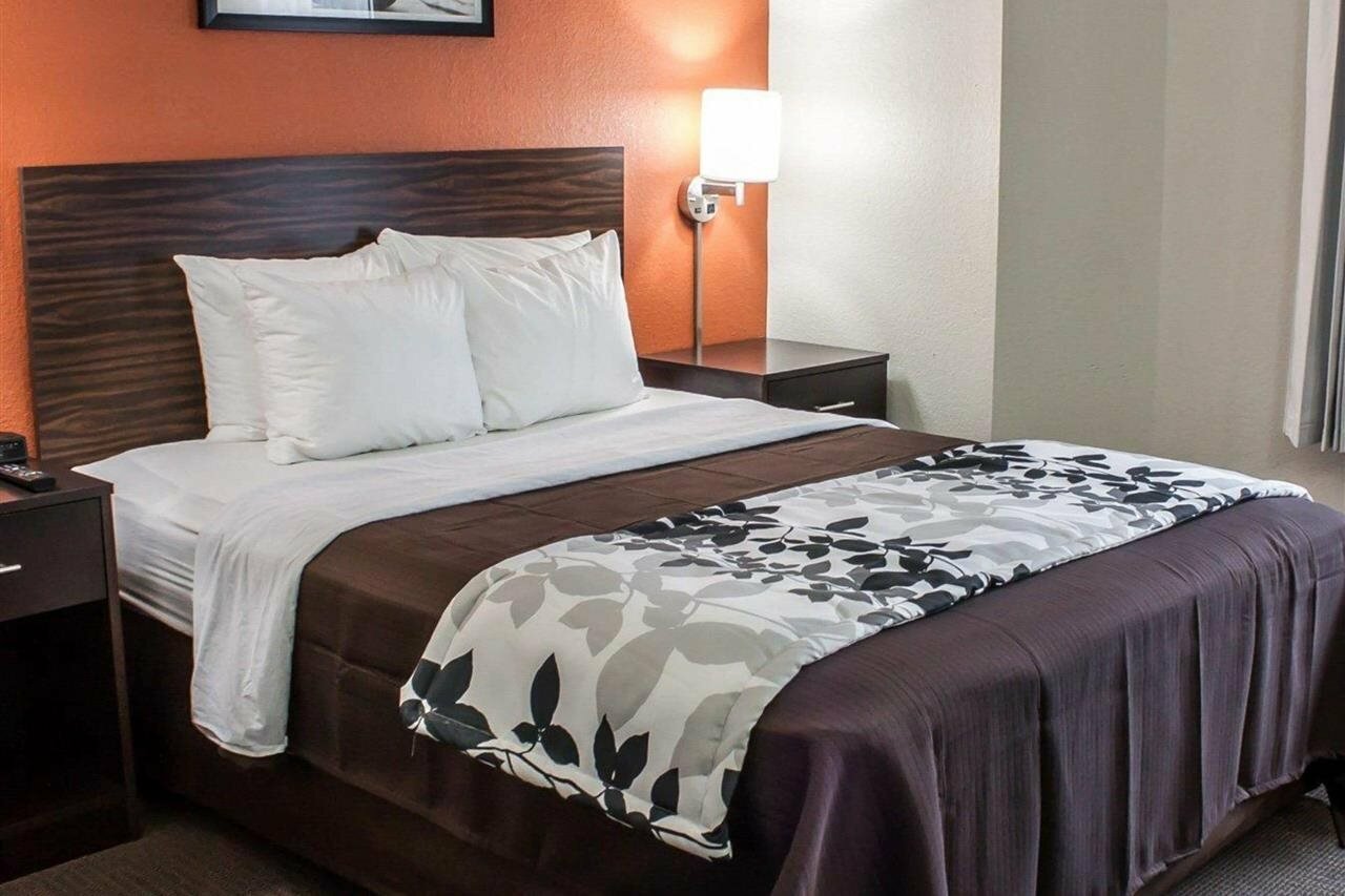 Фото Sleep Inn Arlington Near Six Flags