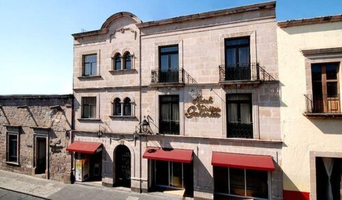 Гостиница Hotel And Suites Galeria
