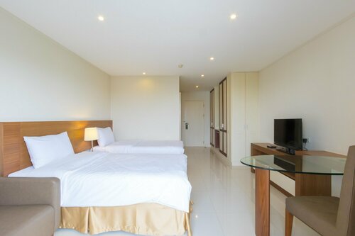 Гостиница Thomson Hotel Huamark в Бангкоке