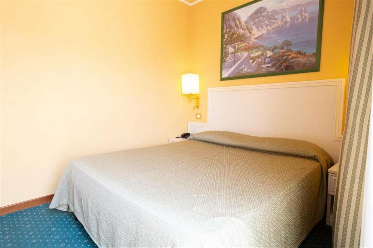 Фото Cervara Park Hotel