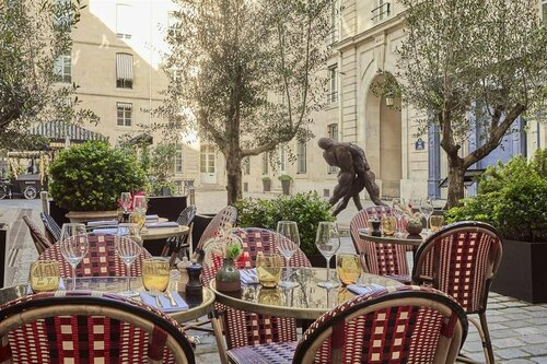 Внешний вид отеля Grand Hotel Du Palais Royal в Париже, фото 5