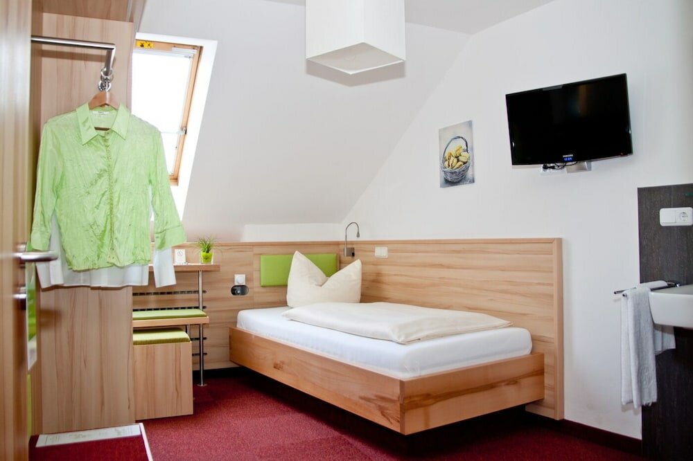 Фото Hotel zur Post