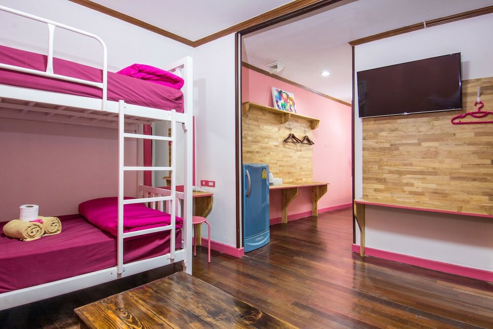 Фото Central Guesthouse