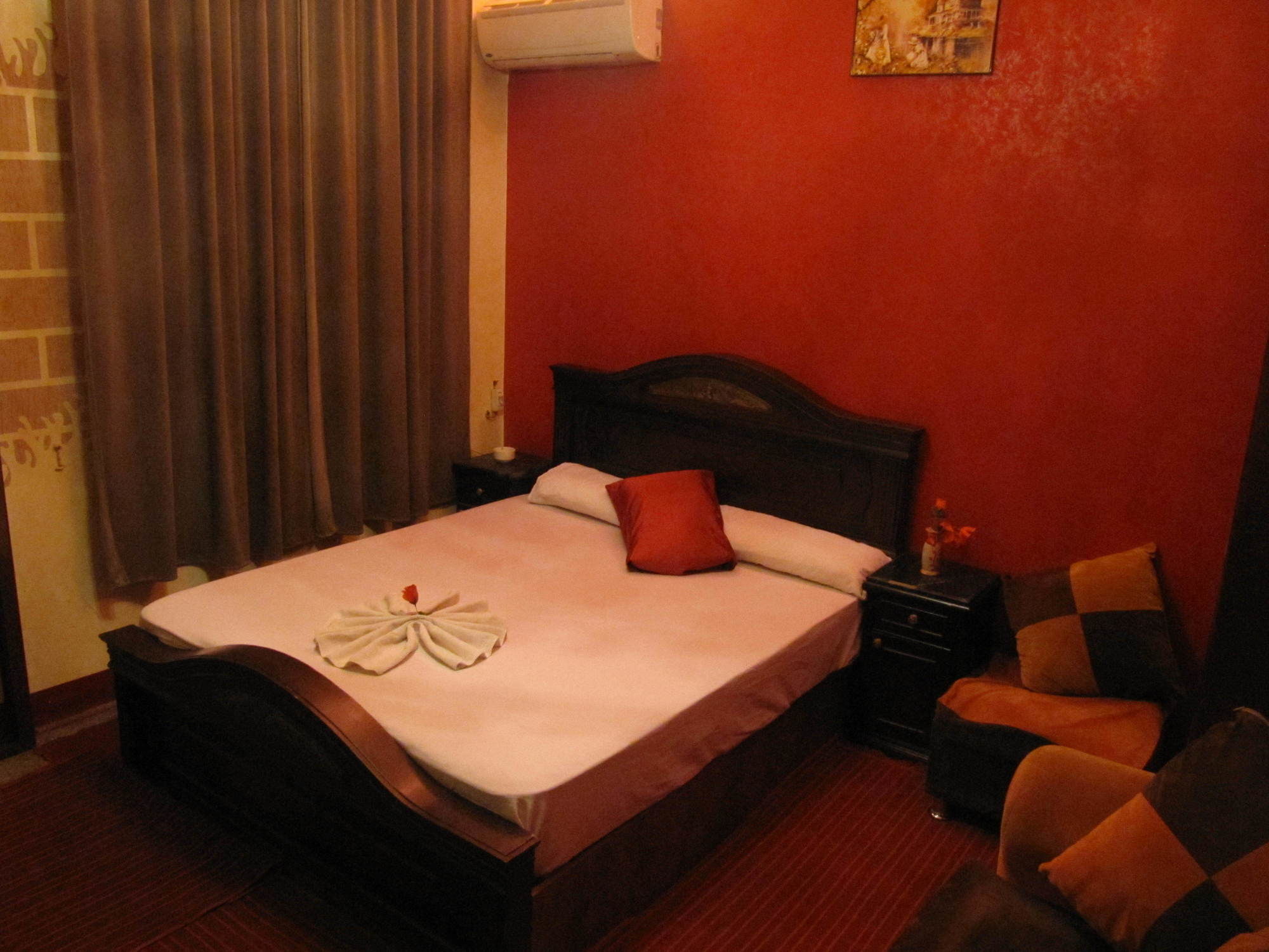 Фото City Plaza Hostel