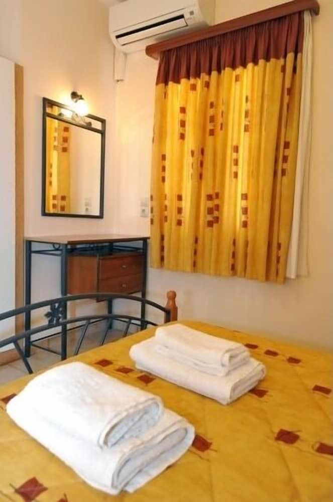 Фото Hotel Xifoupolis