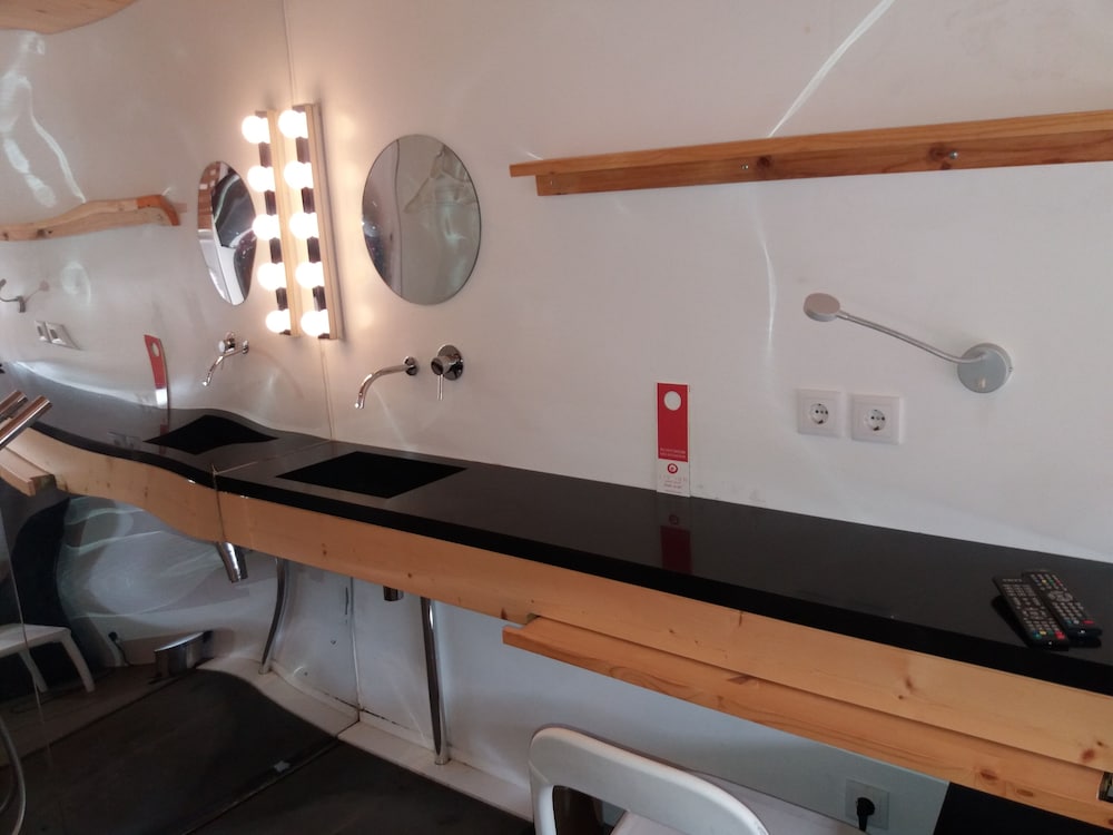 Фото Liv Inn Guest House