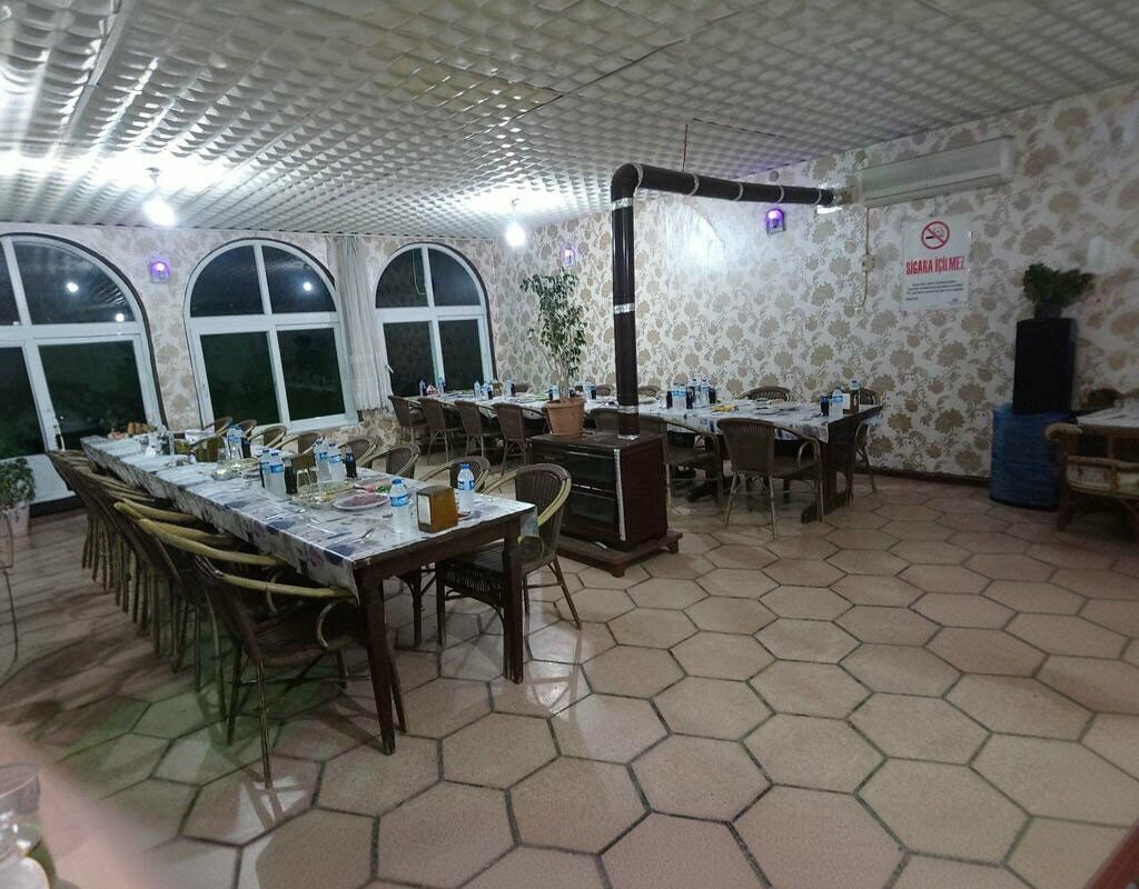 Кафе Cigkofte House Aydincik, Айдынджик, фото