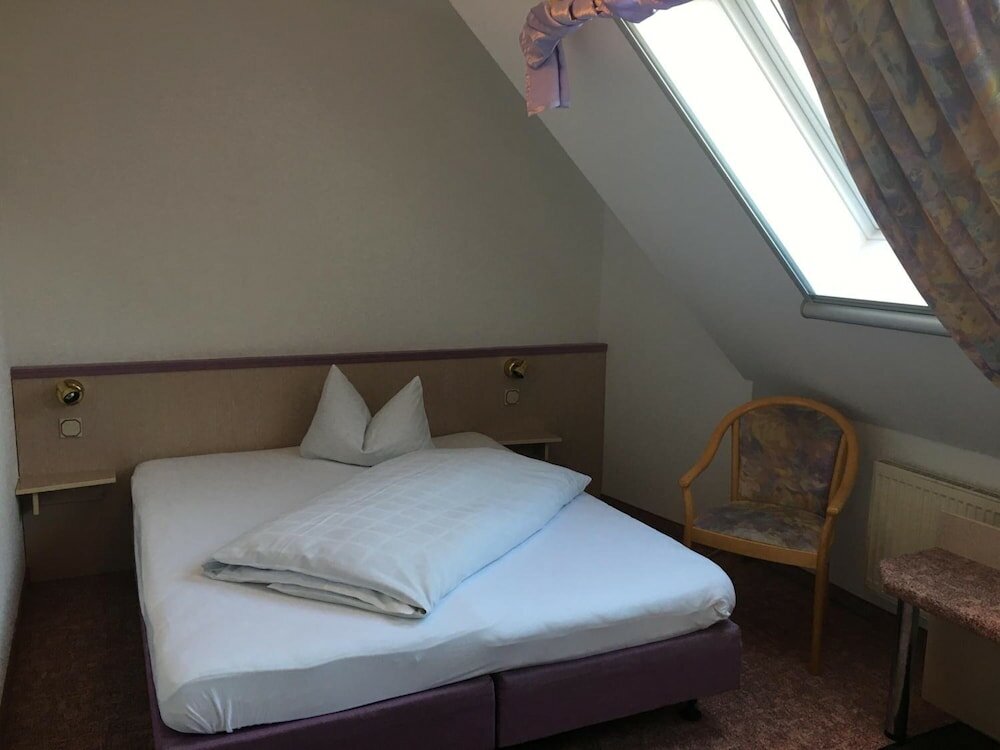 Фото Hotel & Restaurant Park Cafe Isa