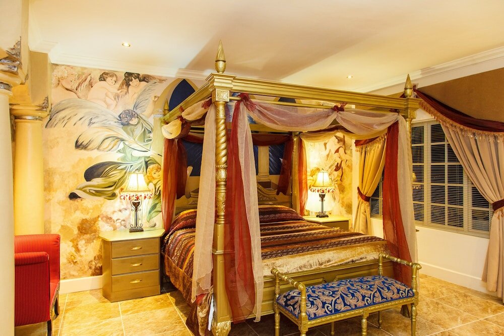 Фото The Angel’s Place Boutique Hotel