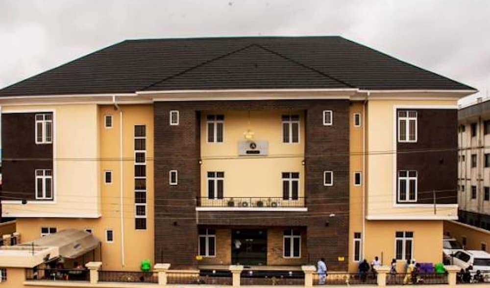 Фото Bana Hotel & Suites