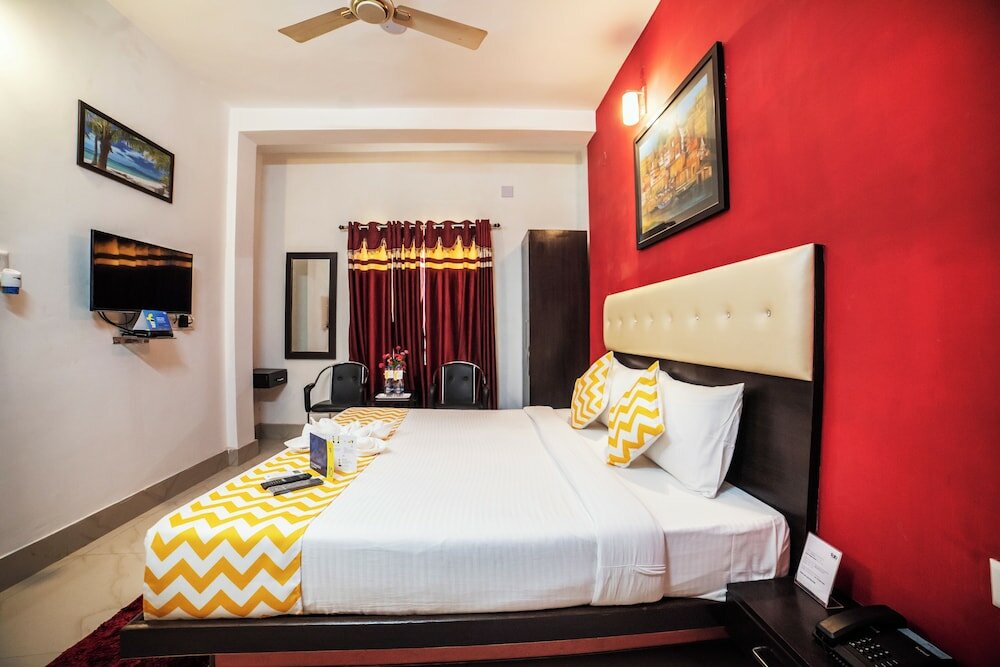 Фото Отель Yash Residency Assi Ghat