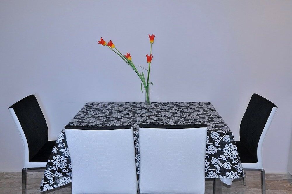 Фото Niki Apartments