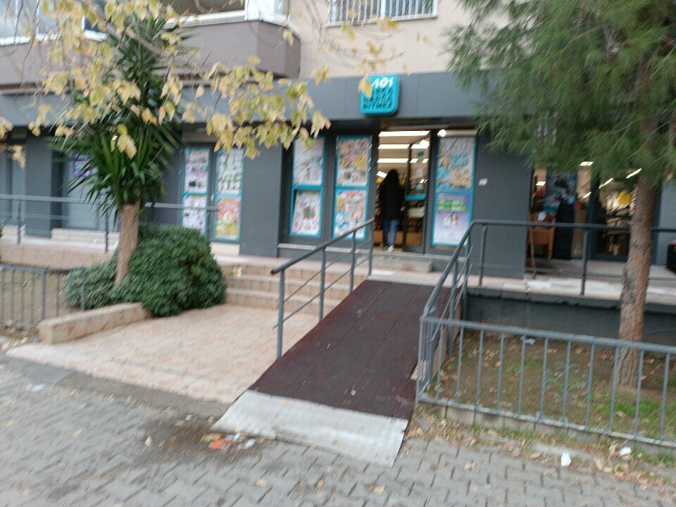 Supermarket A101, Izmir, photo