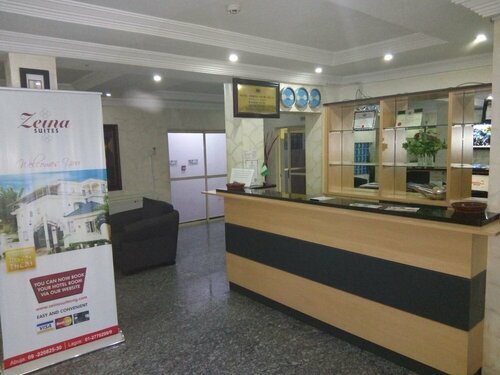 Гостиница Zeina Suites Abuja в Абудже