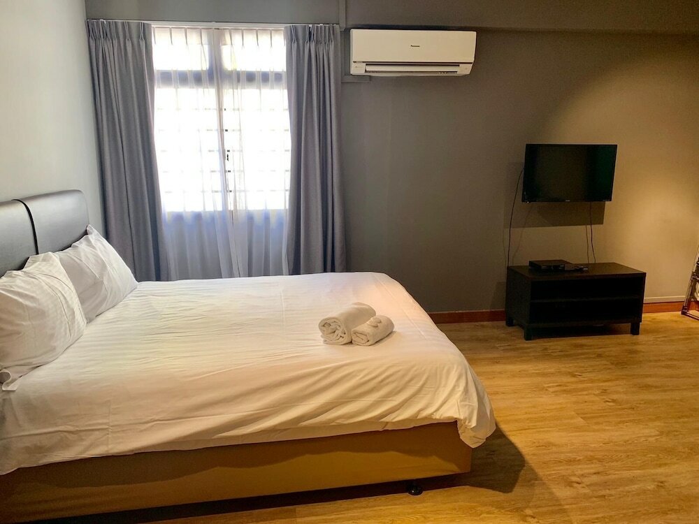 Фото Greatwood Residence at Devonshire