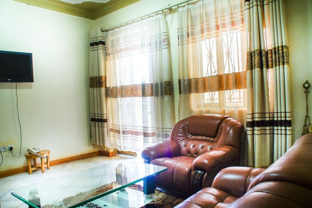 Фото Capricon Executive Hotel