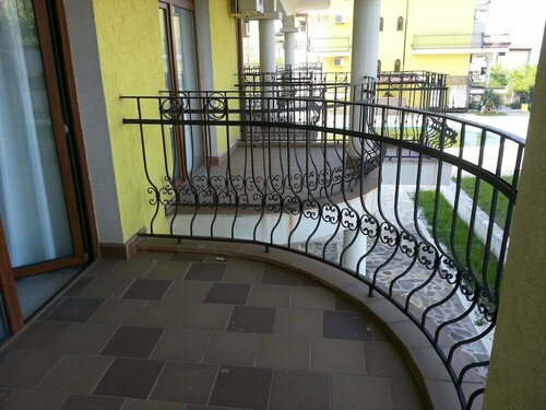 Апартаменты Menada Green Hills в Созополе