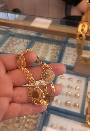 Cömert Kuyumcu Fotoğraf 1