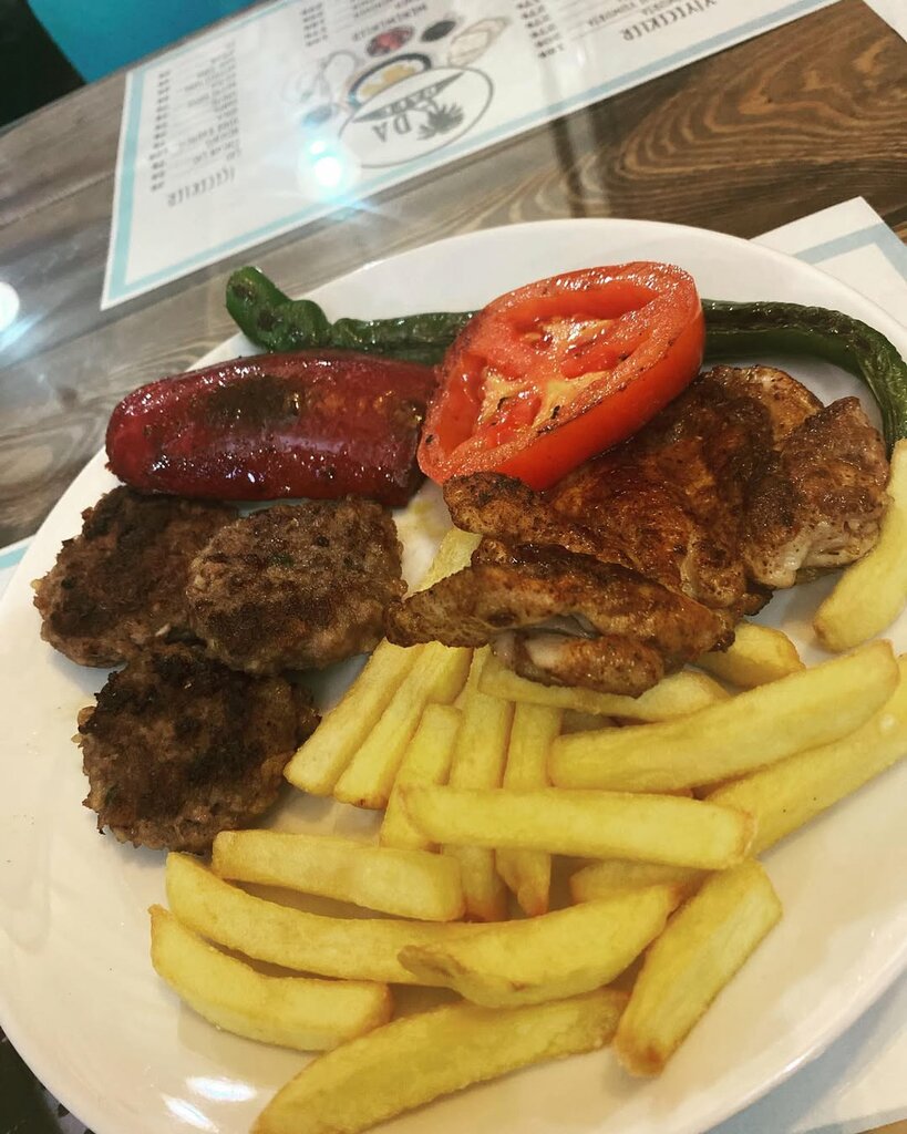 Cafe Ada, Foca, photo