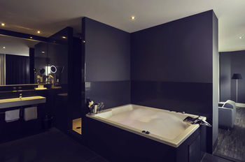 Фото Mercure Hotel Amersfoort Centre