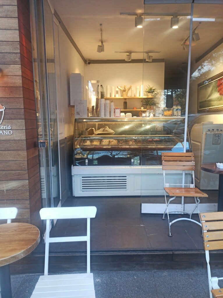 Ice cream Cremeria Milano, Istanbul, photo