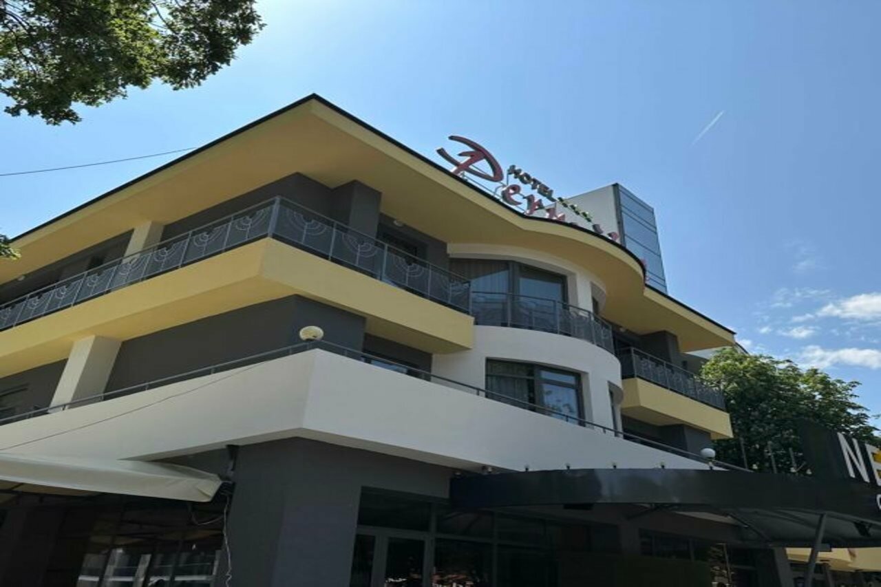 Фото Hotel Perunika