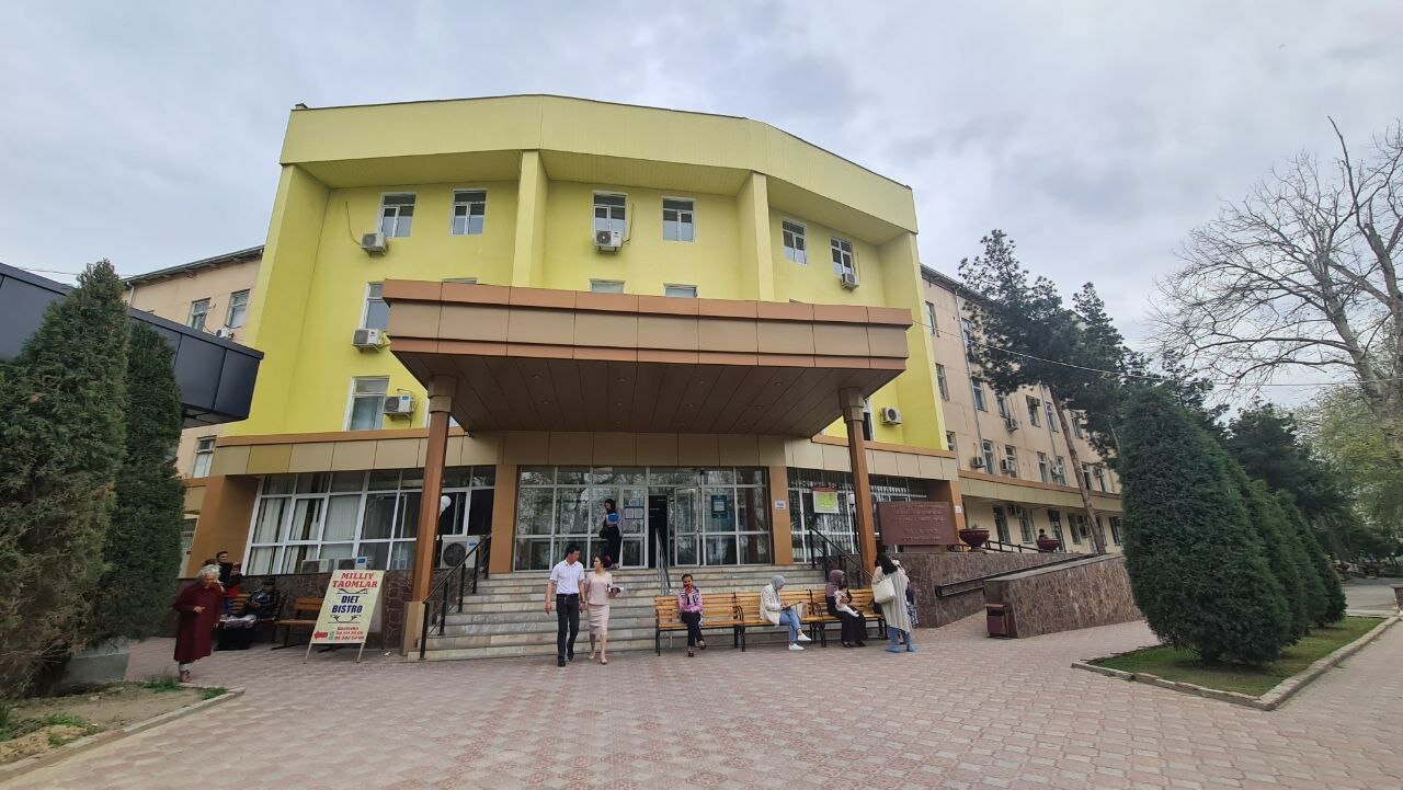 Porno katta kokrak va boshqalar