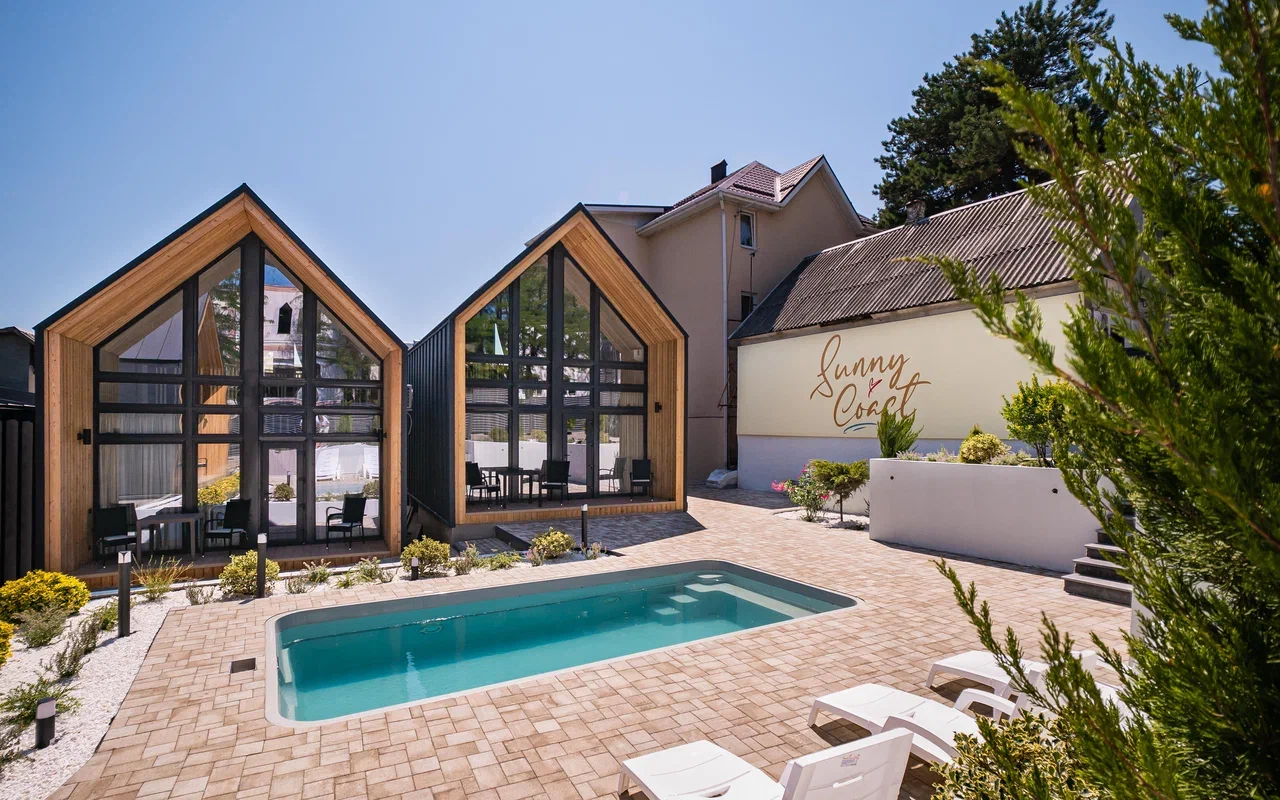 Фото отеля 1