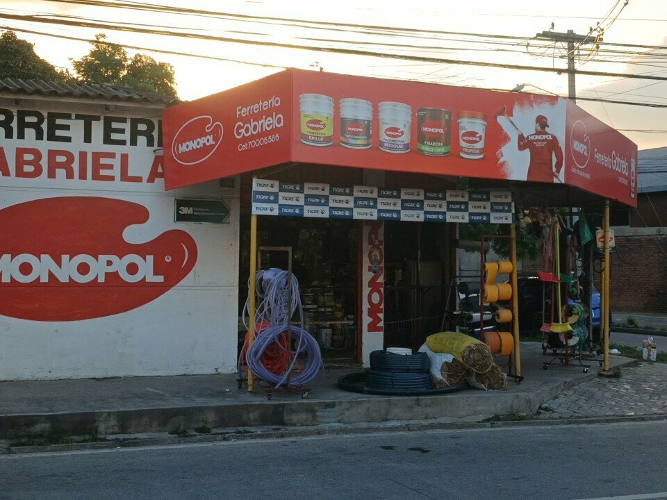 Hardware store Ferreteria Gabriela, Santa Cruz de la Sierra, photo