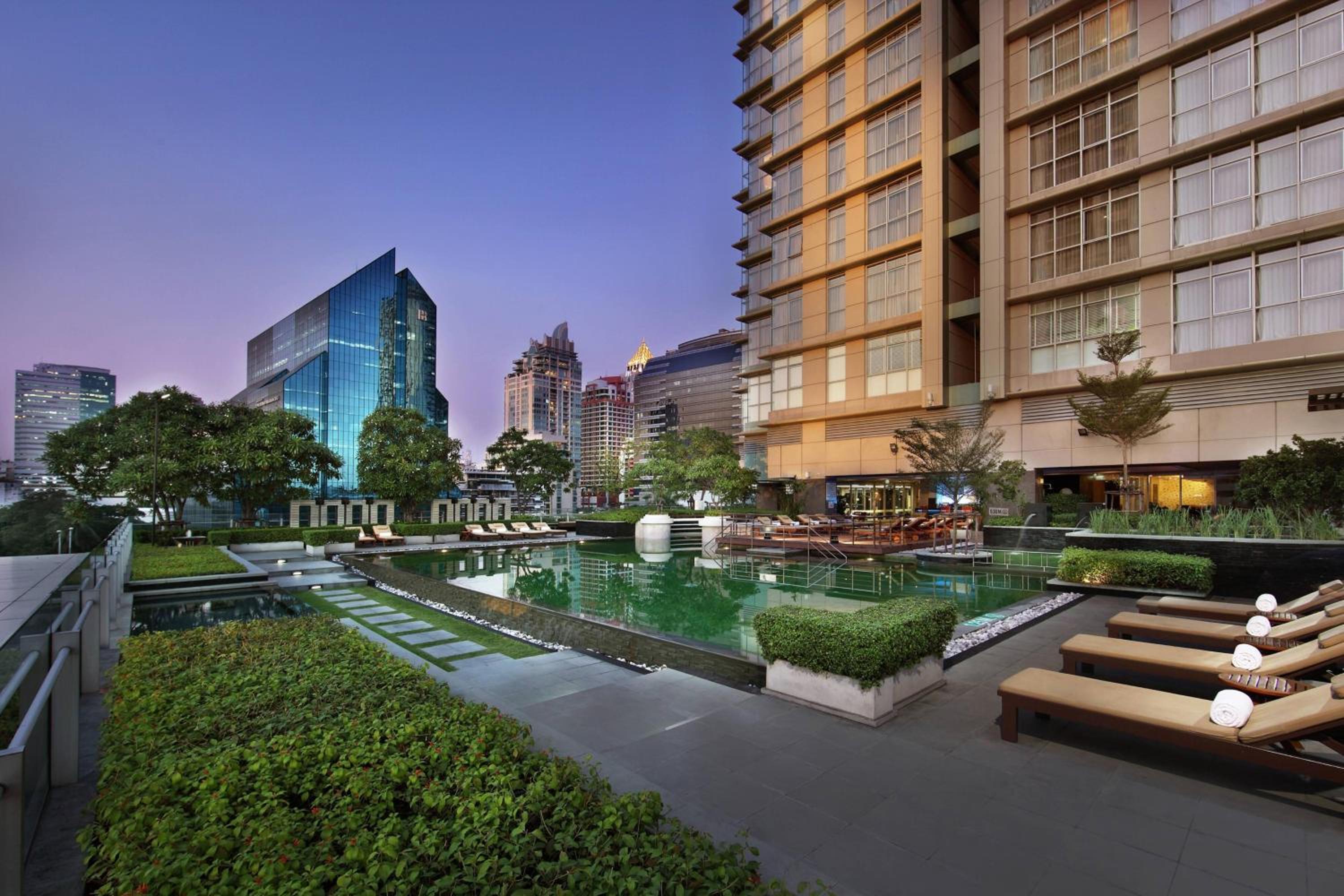 Фото Sathorn Vista Bangkok Marriott Executive Apartments