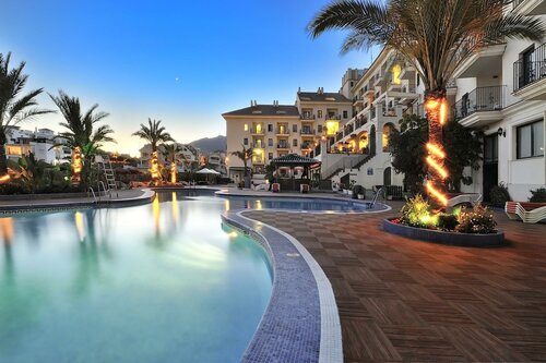 Внешний вид отеля Hotel SPA Benalmadena Palace в Бенальмадене, фото 4