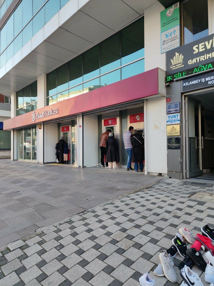 ATM Ing ATM, Istanbul, photo