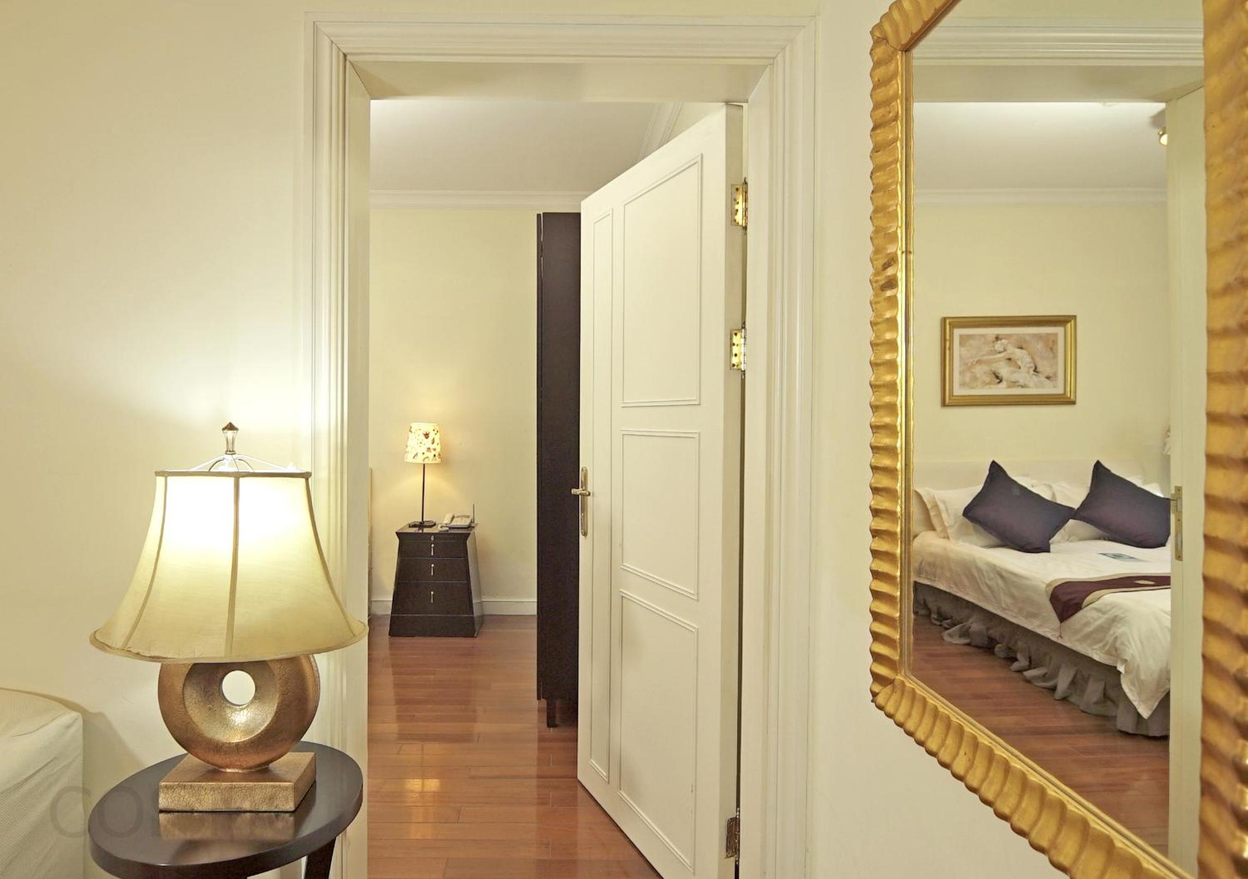 Фото Ladoll Service Apartments Shanghai