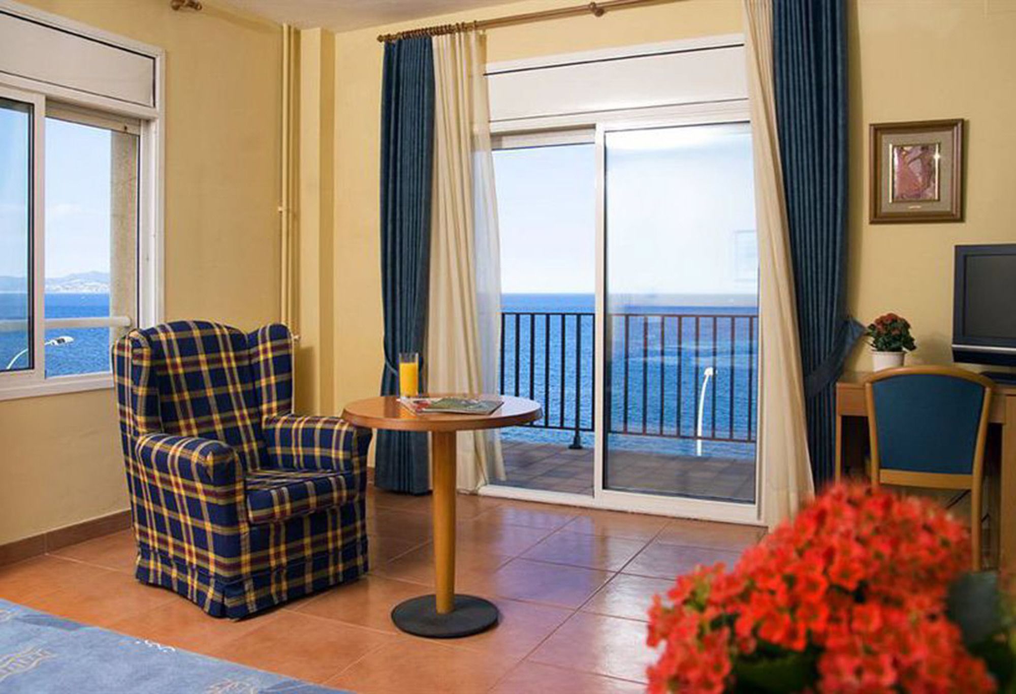 Фото RVHotels Nieves Mar