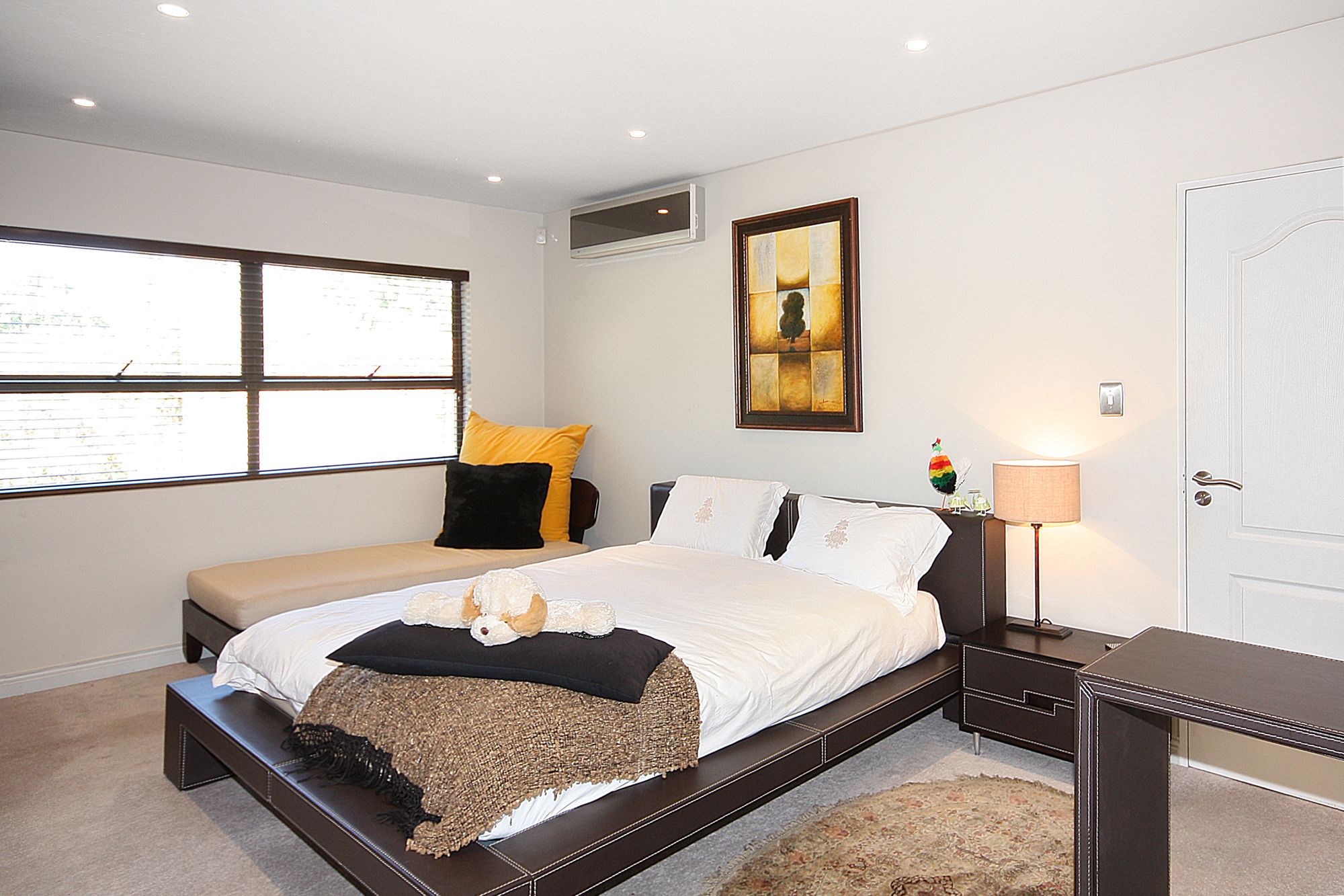 Фото Dynasty Forest Sandown Accommodation