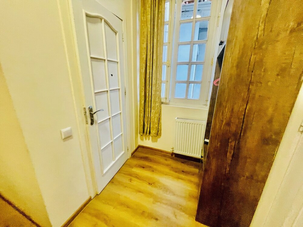 Фото Hostel Bon Voyage