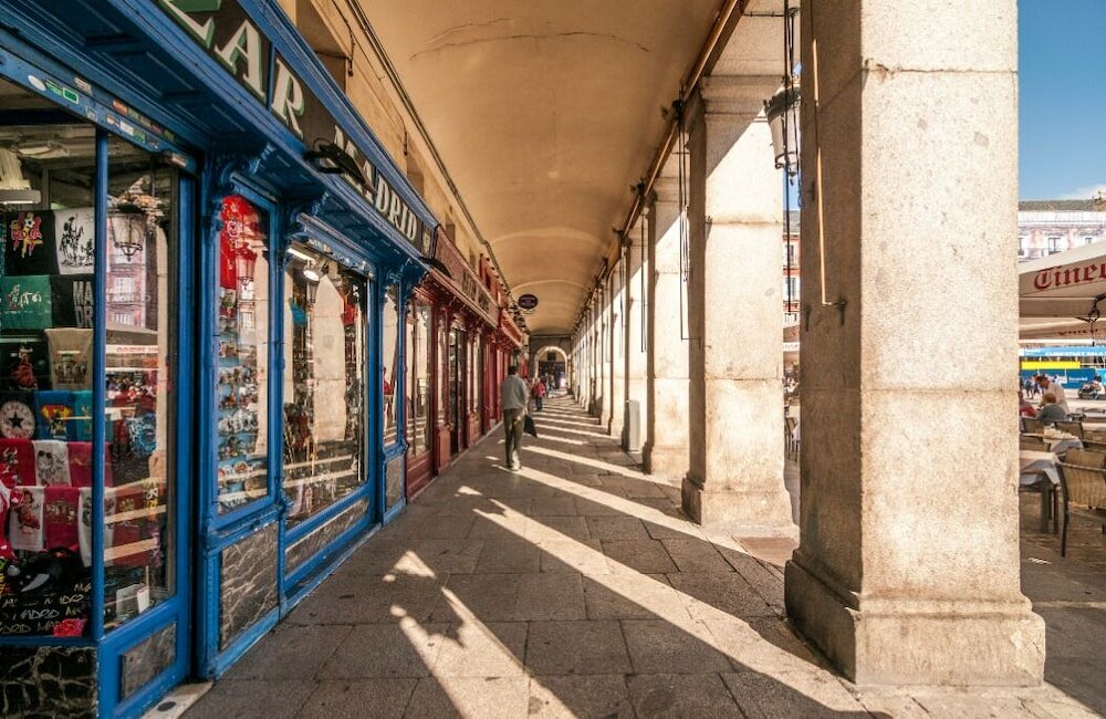 Фото Over the Rooftops - Historic District - Sol