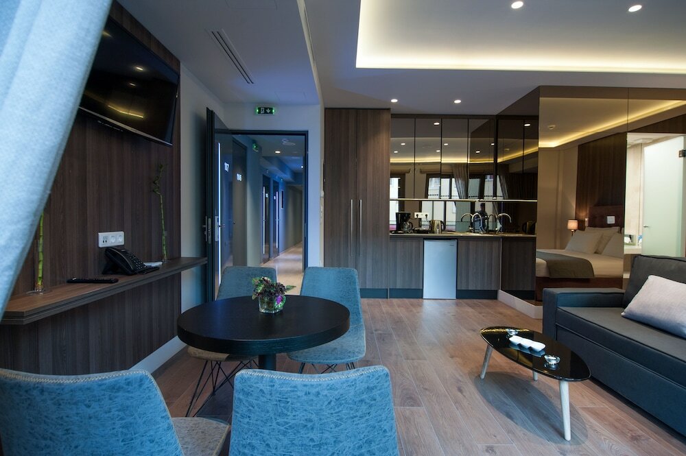 Фото Апарт-Отель Athens Platinum Rooms and Suites
