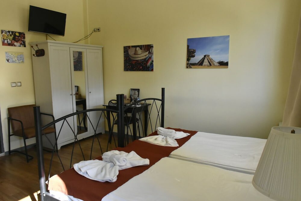 Фото RentRooms Thessaloniki