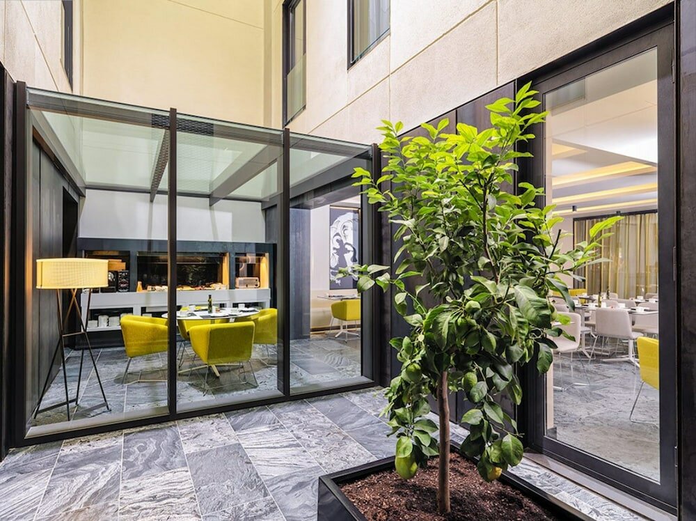 Фото Отель H10 Port Vell