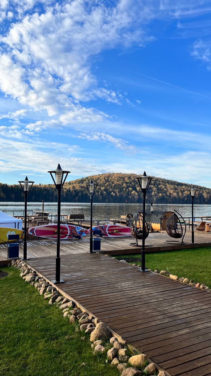 Фото Black River