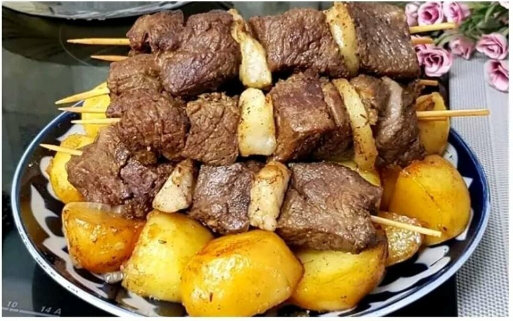 Быстрое питание Шашлык с дымом, Москва, фото