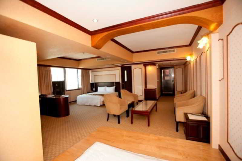 Фото Ren Mei Business Hotel