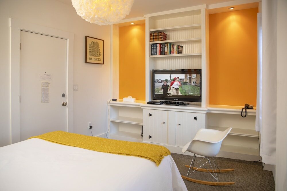 Фото Edwardian Hotel