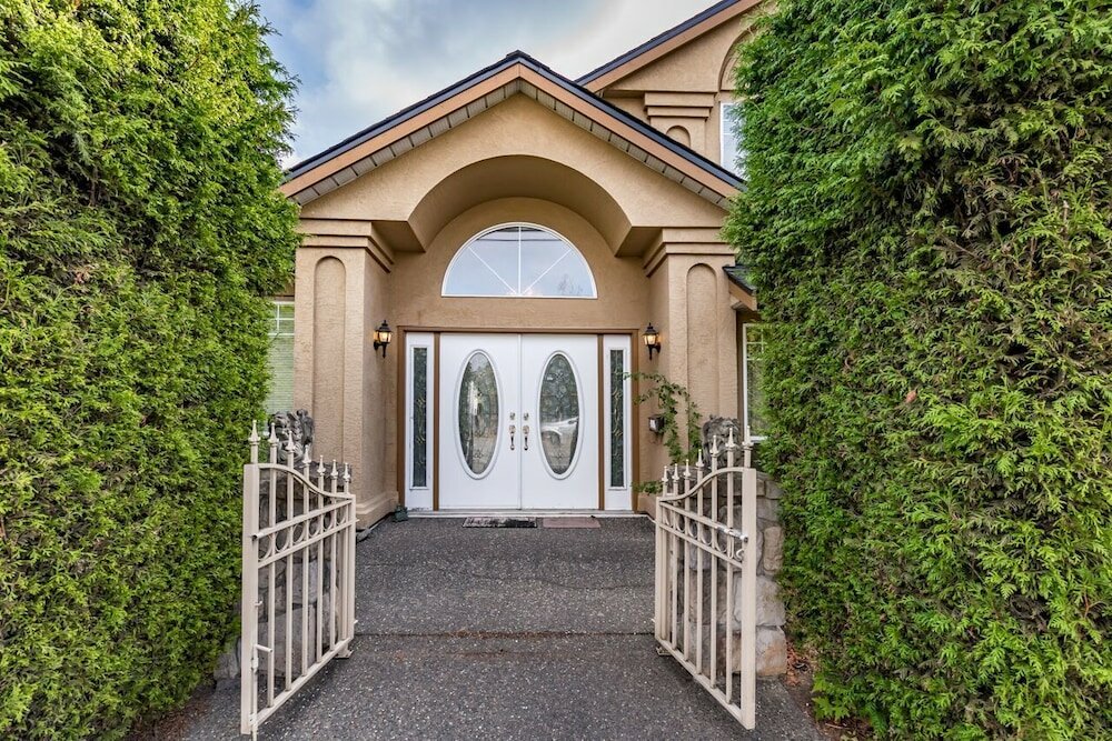 Фото Charming Family Hotel