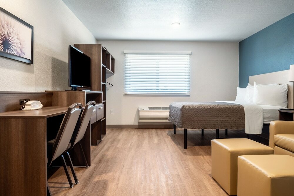 Фото WoodSpring Suites Miramar