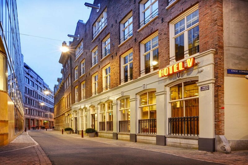 Гостиница Hotel V Nesplein в Амстердаме