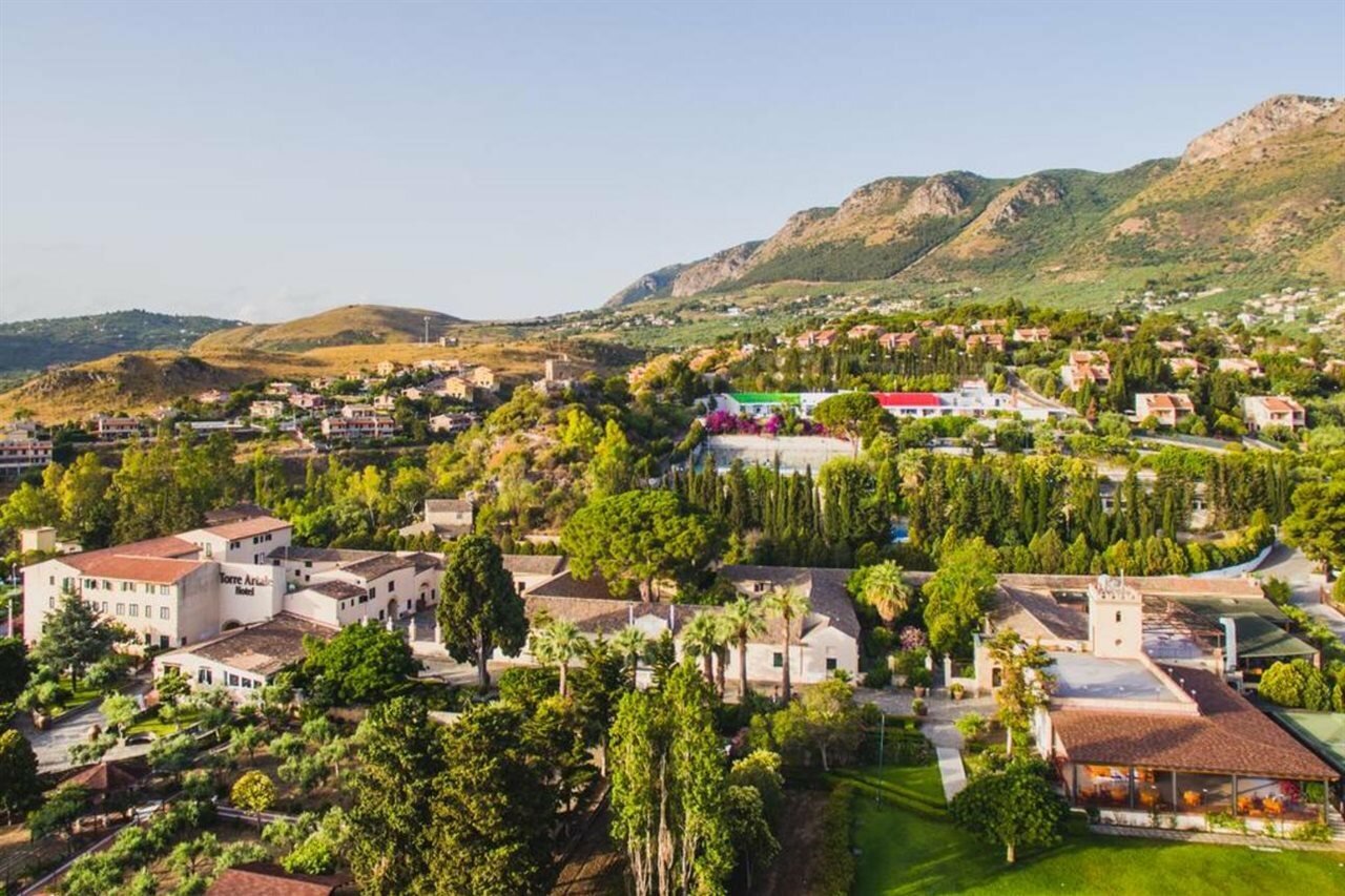 Фото Torre Artale Hotel