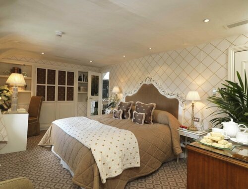 Hotel Summer Lodge Country House Hotel, England, photo